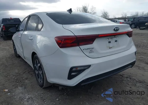 2020 Kia Forte Lxs z USA, uszkodzony, nr VIN 3KPF24AD6LE256720